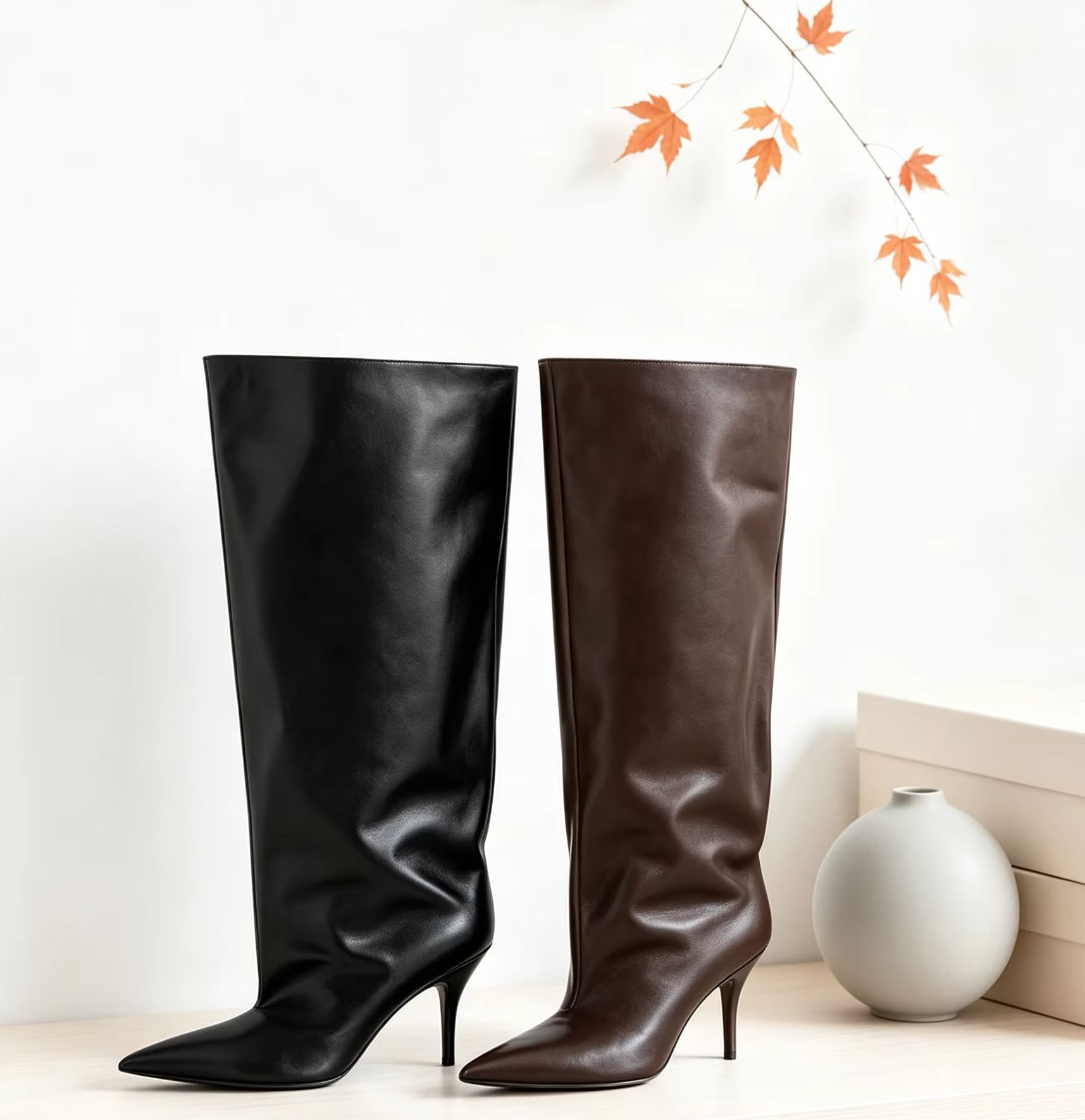 Winter Fashion Women Boots - 슬라우치 와이드 커프 니하이 부츠 포인티드